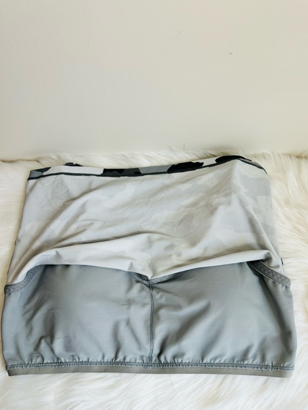 NWT Offline by Aerie Real Me Low Key Longline Sports Bra Silver Camo Size XXL - Picture 3 of 15